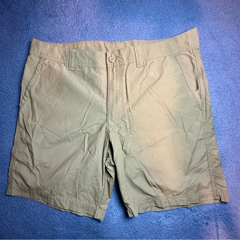 Men's Tan Shorts